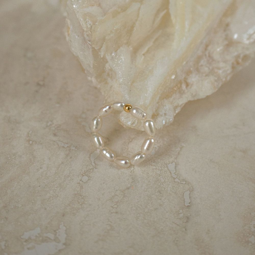 Pearl Ring