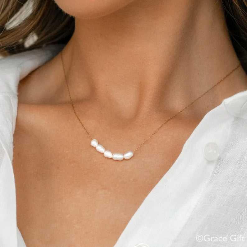 Pearl Beads Necklace